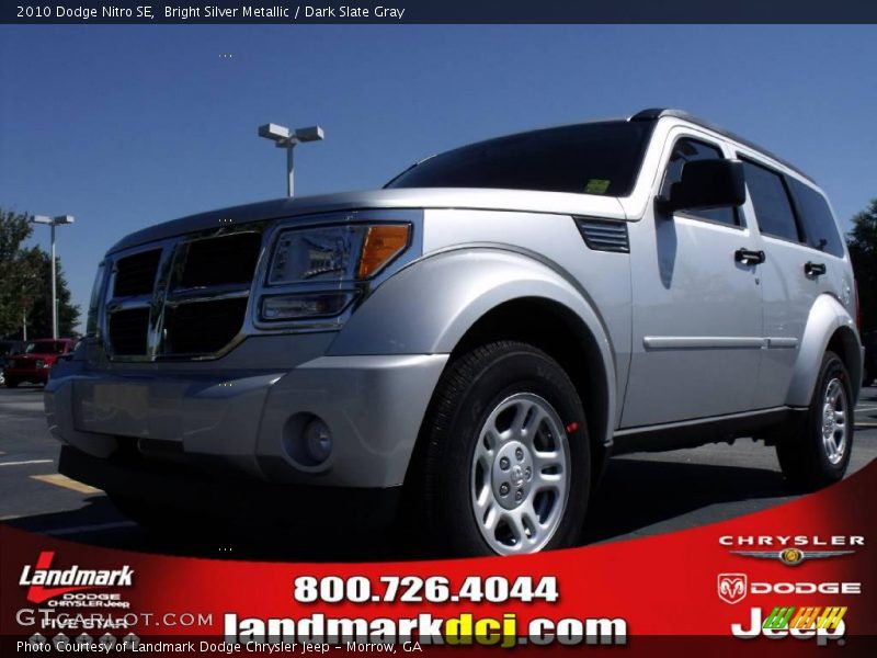 Bright Silver Metallic / Dark Slate Gray 2010 Dodge Nitro SE