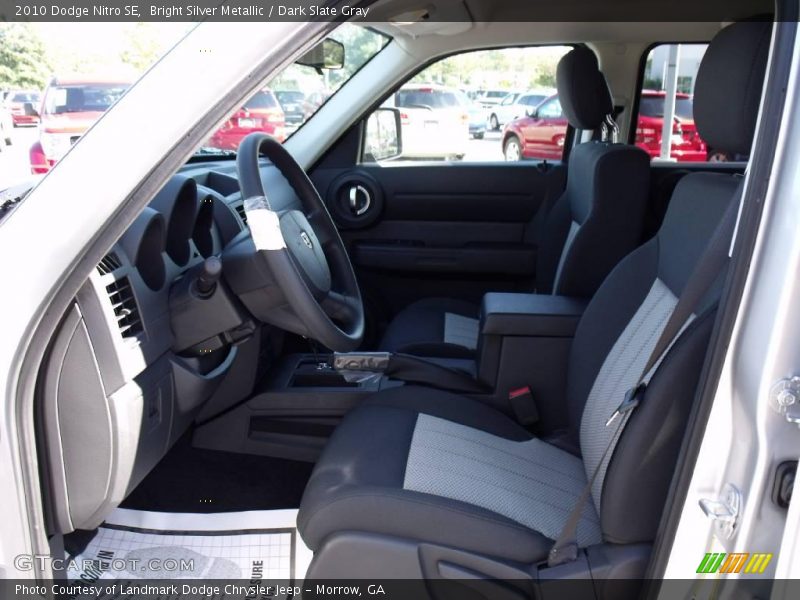 Bright Silver Metallic / Dark Slate Gray 2010 Dodge Nitro SE