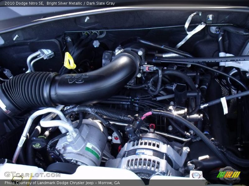 Bright Silver Metallic / Dark Slate Gray 2010 Dodge Nitro SE