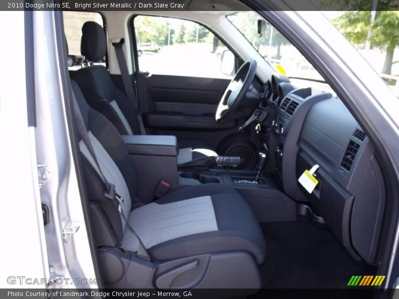 Bright Silver Metallic / Dark Slate Gray 2010 Dodge Nitro SE