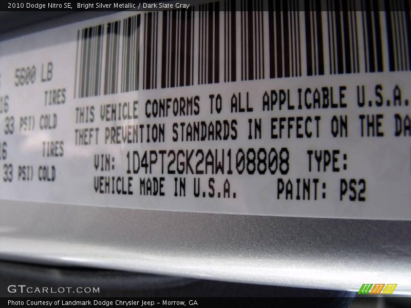 Bright Silver Metallic / Dark Slate Gray 2010 Dodge Nitro SE