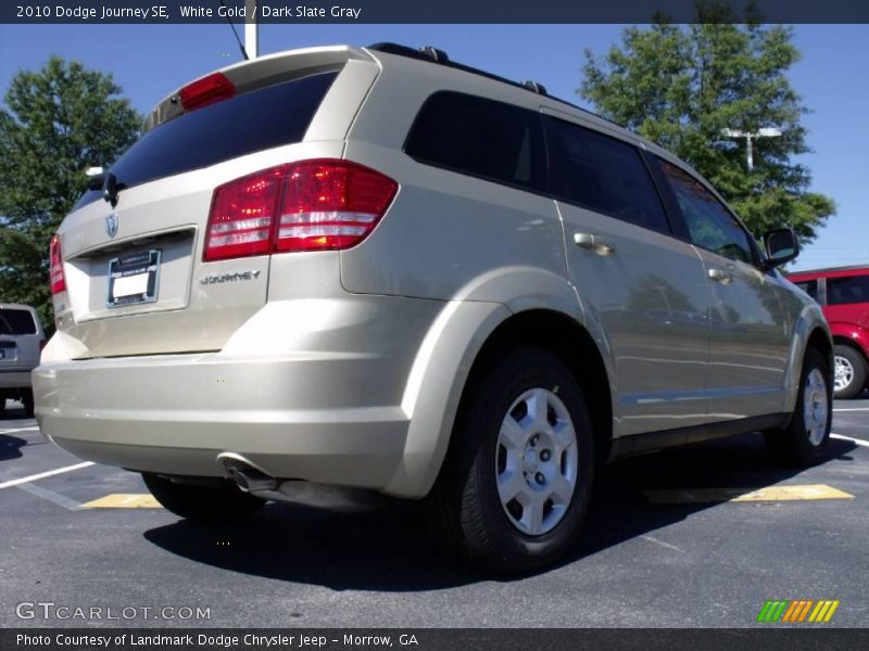 White Gold / Dark Slate Gray 2010 Dodge Journey SE