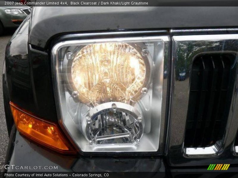 Black Clearcoat / Dark Khaki/Light Graystone 2007 Jeep Commander Limited 4x4