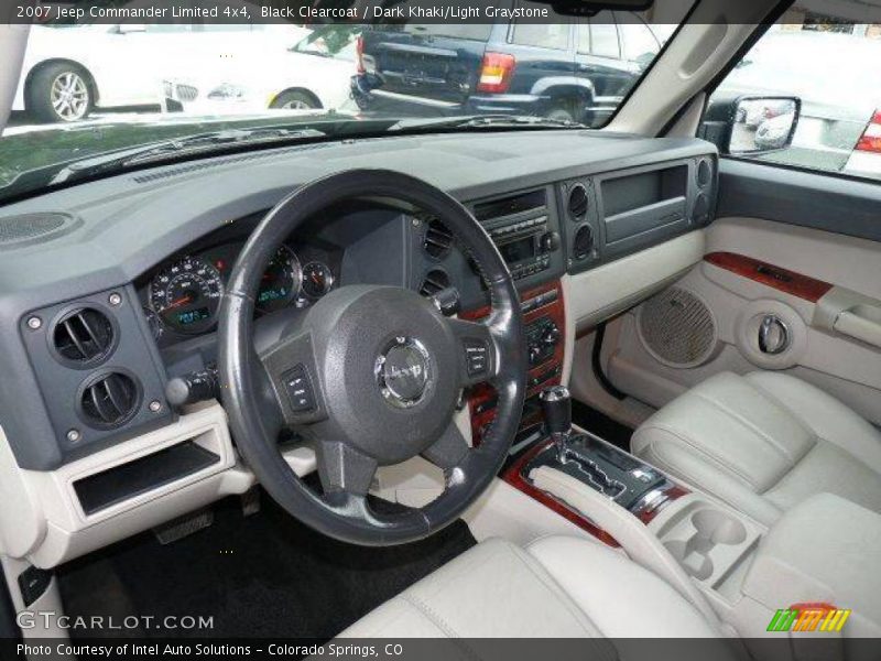 Black Clearcoat / Dark Khaki/Light Graystone 2007 Jeep Commander Limited 4x4