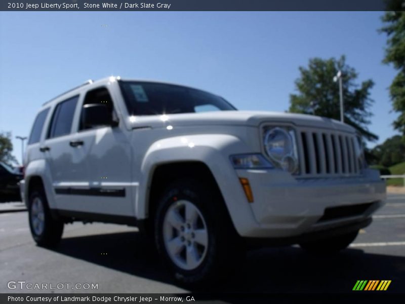 Stone White / Dark Slate Gray 2010 Jeep Liberty Sport