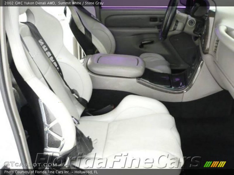 Summit White / Stone Gray 2002 GMC Yukon Denali AWD