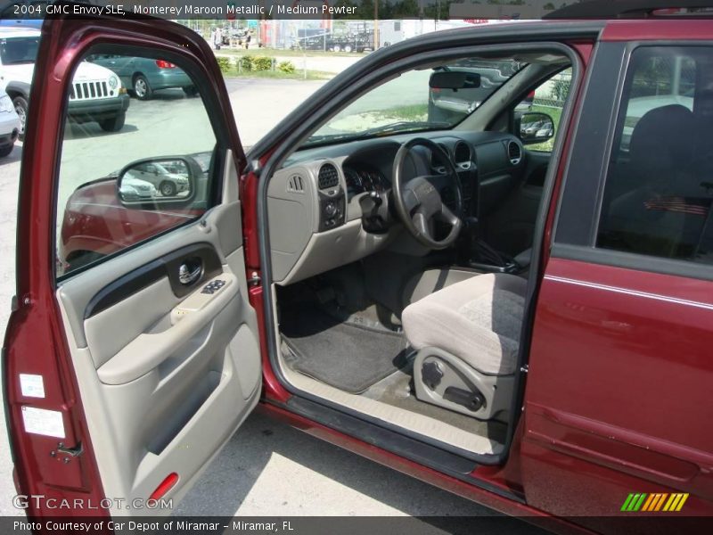 Monterey Maroon Metallic / Medium Pewter 2004 GMC Envoy SLE