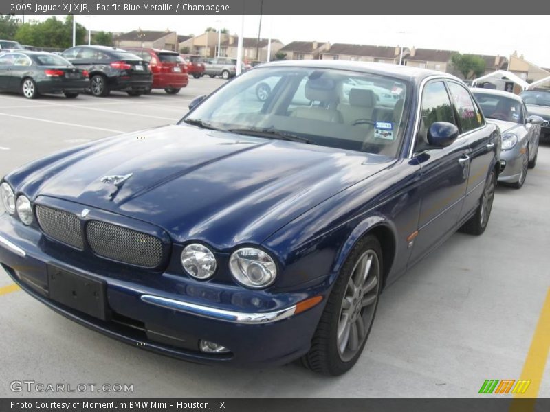 Pacific Blue Metallic / Champagne 2005 Jaguar XJ XJR