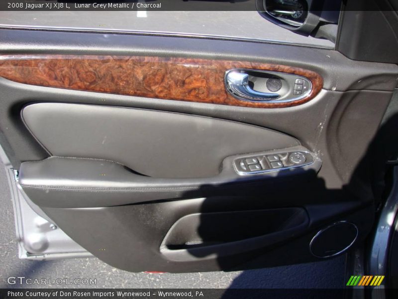 Lunar Grey Metallic / Charcoal 2008 Jaguar XJ XJ8 L