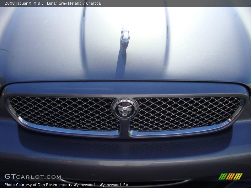 Lunar Grey Metallic / Charcoal 2008 Jaguar XJ XJ8 L