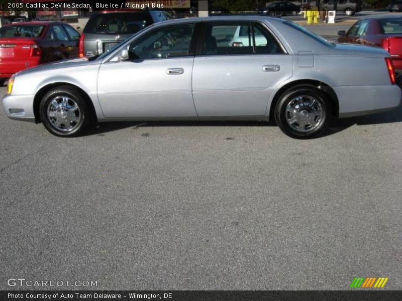 Blue Ice / Midnight Blue 2005 Cadillac DeVille Sedan