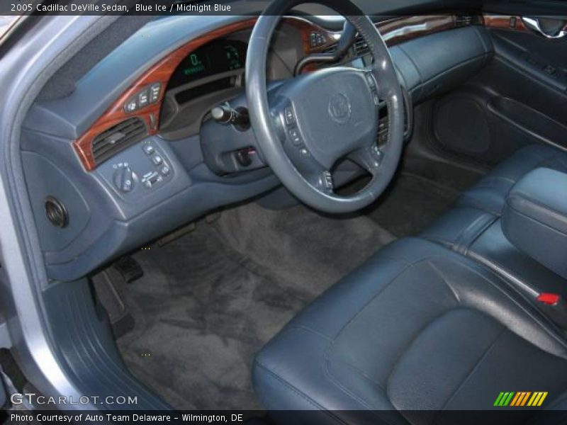 Blue Ice / Midnight Blue 2005 Cadillac DeVille Sedan