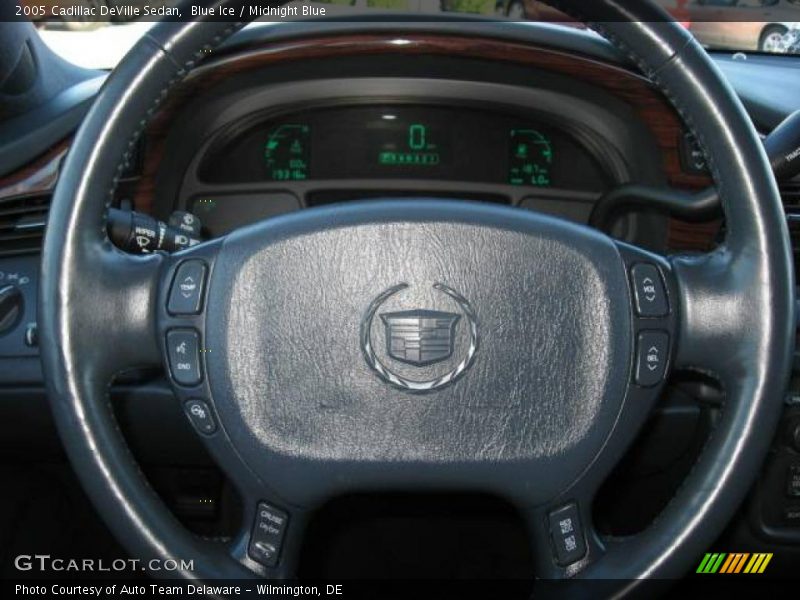 Blue Ice / Midnight Blue 2005 Cadillac DeVille Sedan