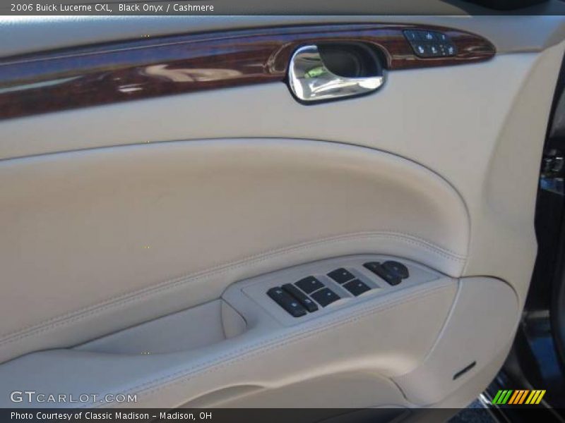 Black Onyx / Cashmere 2006 Buick Lucerne CXL