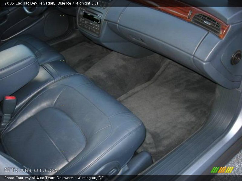 Blue Ice / Midnight Blue 2005 Cadillac DeVille Sedan