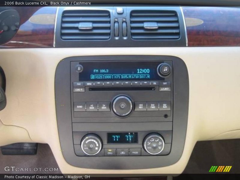 Black Onyx / Cashmere 2006 Buick Lucerne CXL