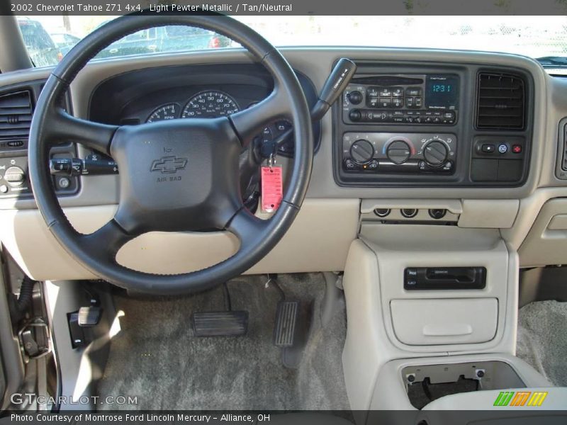 Light Pewter Metallic / Tan/Neutral 2002 Chevrolet Tahoe Z71 4x4