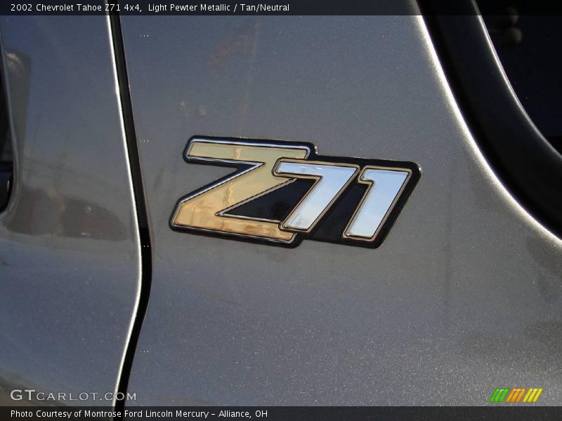 Light Pewter Metallic / Tan/Neutral 2002 Chevrolet Tahoe Z71 4x4