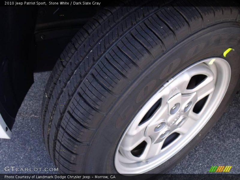 Stone White / Dark Slate Gray 2010 Jeep Patriot Sport