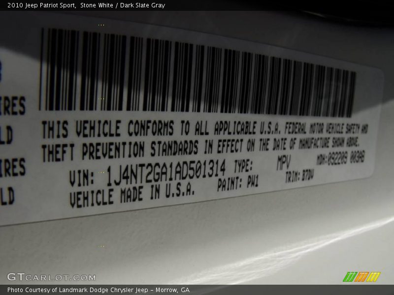 Stone White / Dark Slate Gray 2010 Jeep Patriot Sport