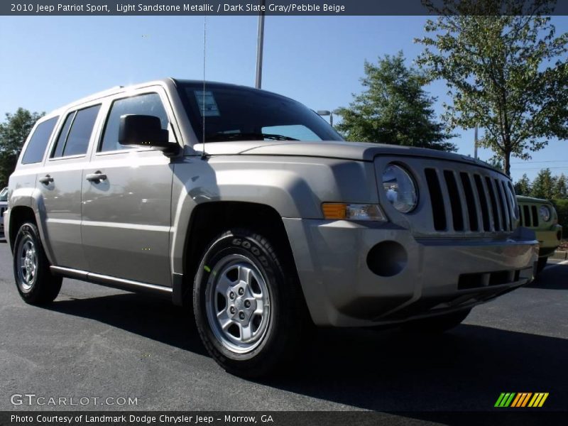 Light Sandstone Metallic / Dark Slate Gray/Pebble Beige 2010 Jeep Patriot Sport