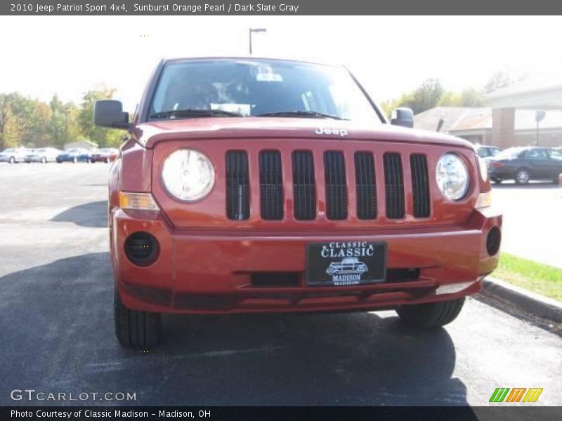 Sunburst Orange Pearl / Dark Slate Gray 2010 Jeep Patriot Sport 4x4