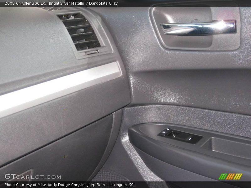 Bright Silver Metallic / Dark Slate Gray 2008 Chrysler 300 LX