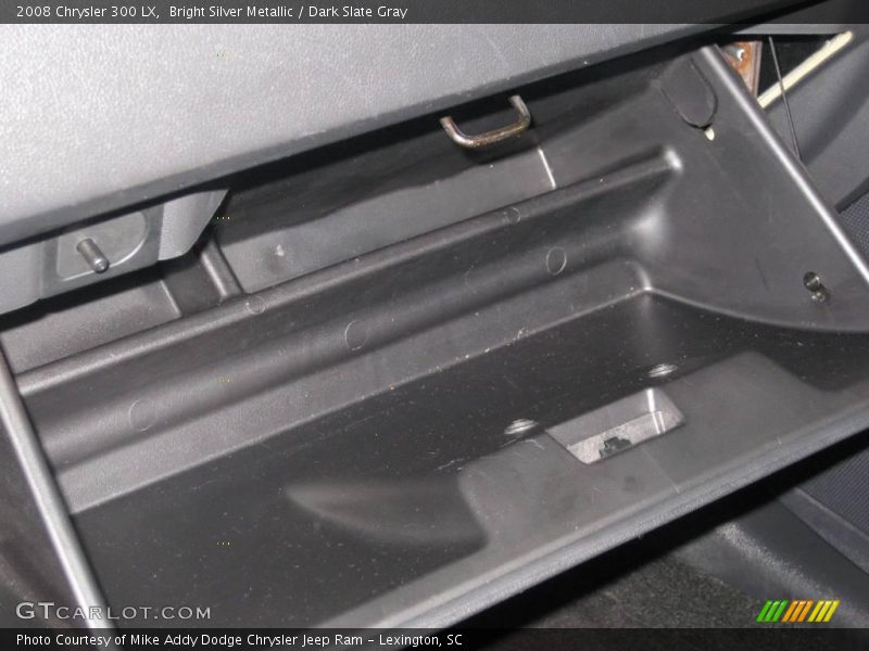 Bright Silver Metallic / Dark Slate Gray 2008 Chrysler 300 LX