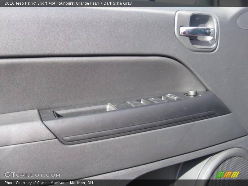 Sunburst Orange Pearl / Dark Slate Gray 2010 Jeep Patriot Sport 4x4