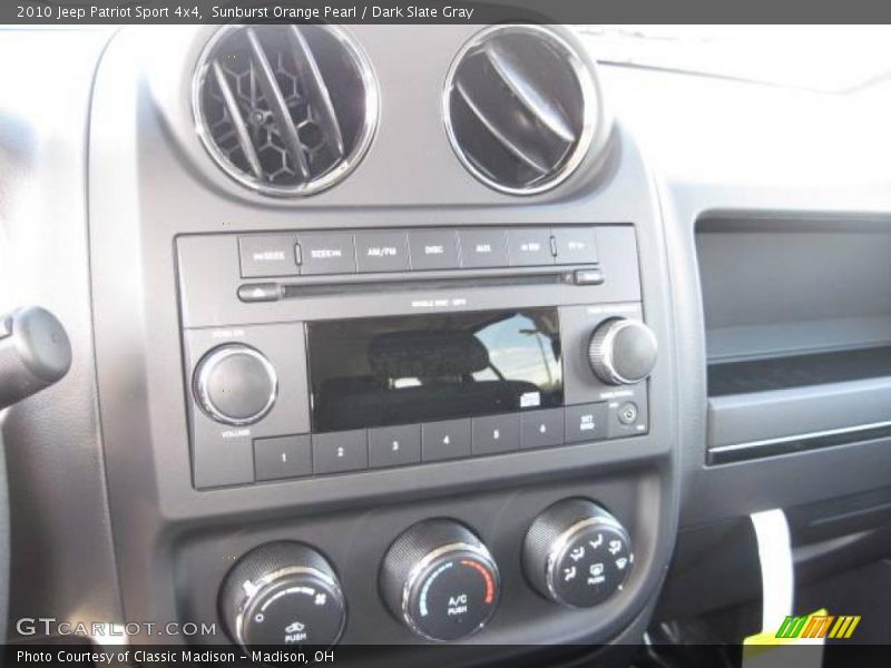 Sunburst Orange Pearl / Dark Slate Gray 2010 Jeep Patriot Sport 4x4