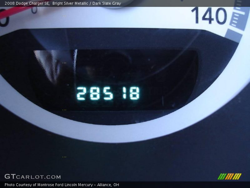 Bright Silver Metallic / Dark Slate Gray 2008 Dodge Charger SE