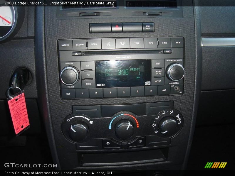 Bright Silver Metallic / Dark Slate Gray 2008 Dodge Charger SE