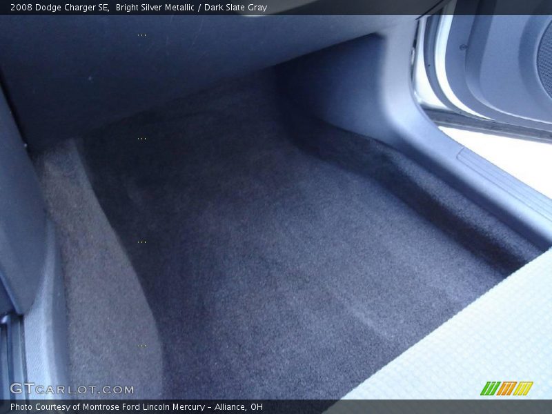 Bright Silver Metallic / Dark Slate Gray 2008 Dodge Charger SE