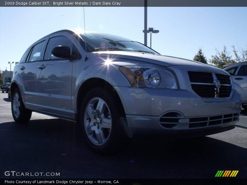 Bright Silver Metallic / Dark Slate Gray 2009 Dodge Caliber SXT