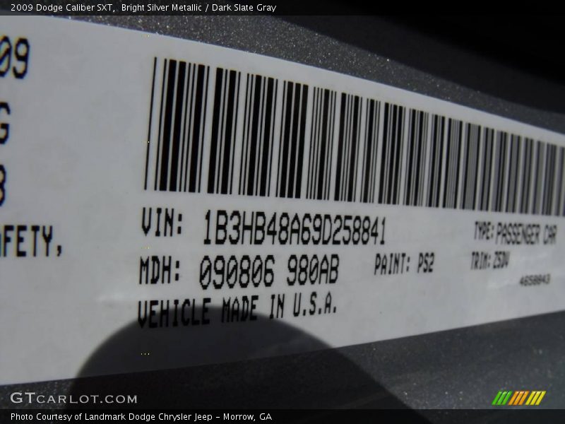 Bright Silver Metallic / Dark Slate Gray 2009 Dodge Caliber SXT
