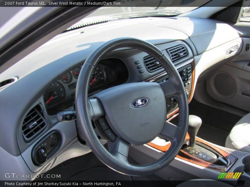 Silver Frost Metallic / Medium/Dark Flint 2007 Ford Taurus SEL