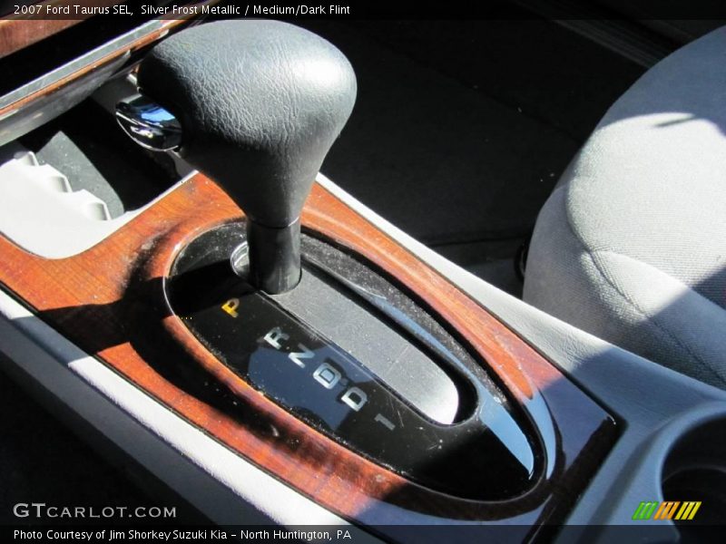 Silver Frost Metallic / Medium/Dark Flint 2007 Ford Taurus SEL