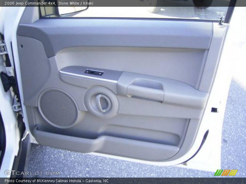 Stone White / Khaki 2006 Jeep Commander 4x4