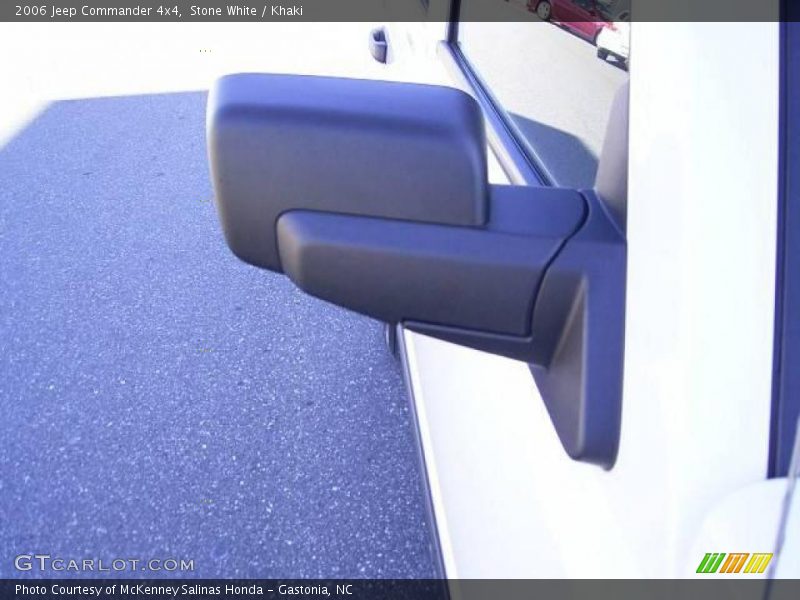 Stone White / Khaki 2006 Jeep Commander 4x4