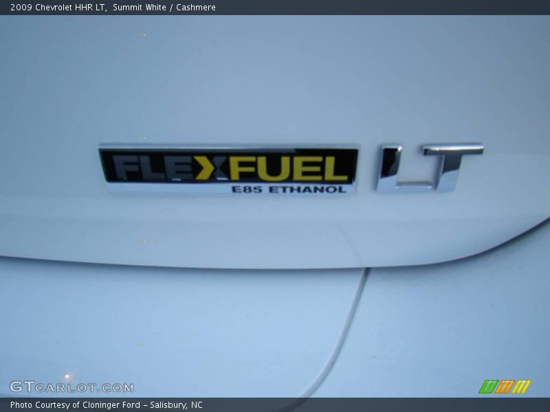 Summit White / Cashmere 2009 Chevrolet HHR LT