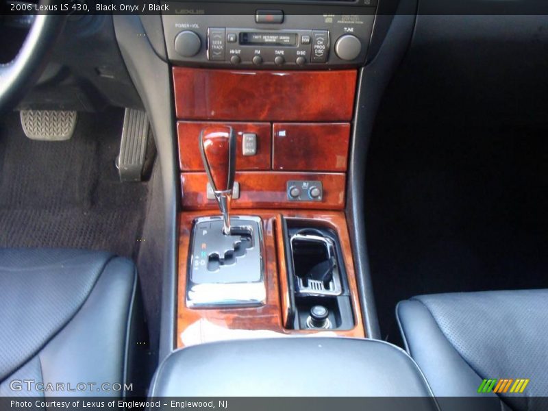 Black Onyx / Black 2006 Lexus LS 430