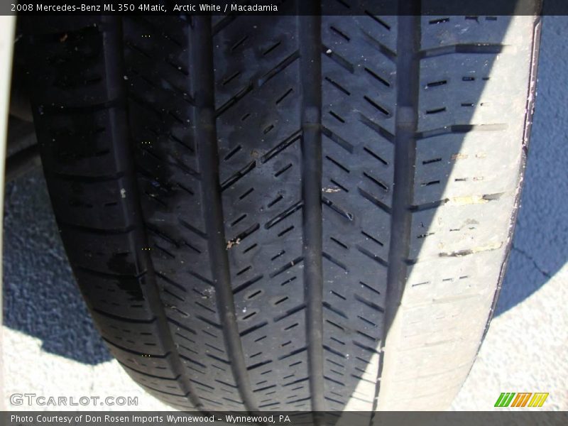 Arctic White / Macadamia 2008 Mercedes-Benz ML 350 4Matic