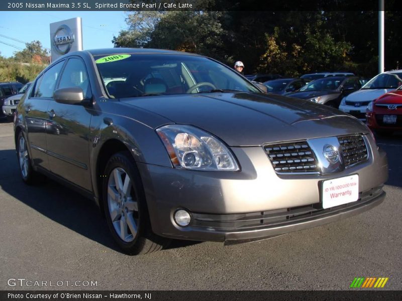 Spirited Bronze Pearl / Cafe Latte 2005 Nissan Maxima 3.5 SL