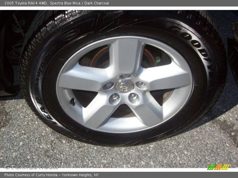 Spectra Blue Mica / Dark Charcoal 2005 Toyota RAV4 4WD