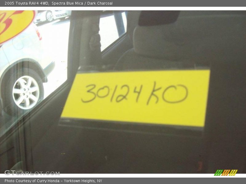 Spectra Blue Mica / Dark Charcoal 2005 Toyota RAV4 4WD