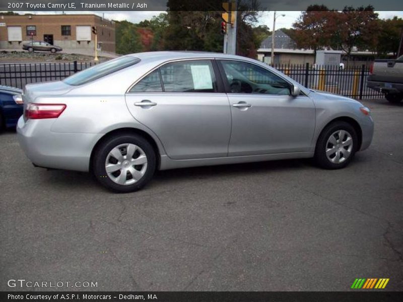 Titanium Metallic / Ash 2007 Toyota Camry LE