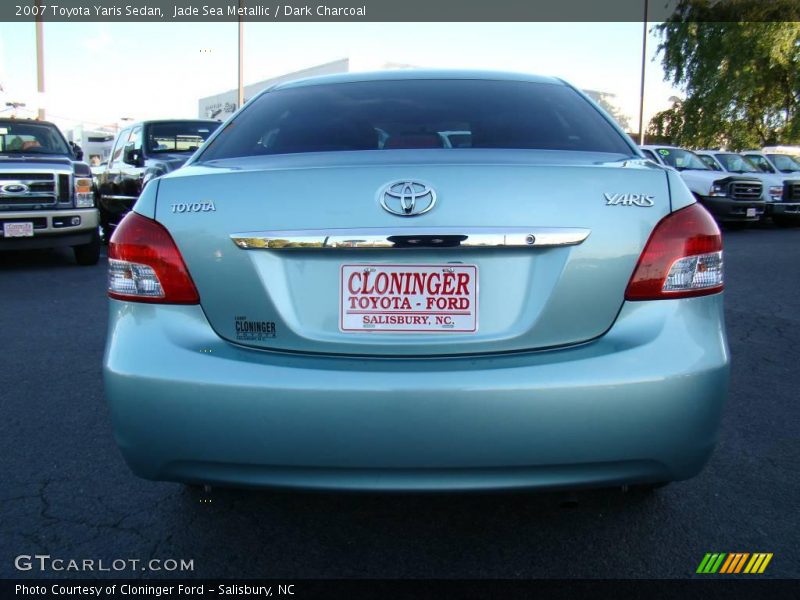 Jade Sea Metallic / Dark Charcoal 2007 Toyota Yaris Sedan