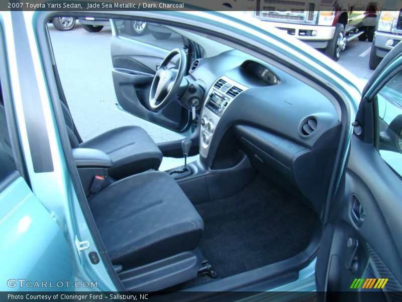 Jade Sea Metallic / Dark Charcoal 2007 Toyota Yaris Sedan