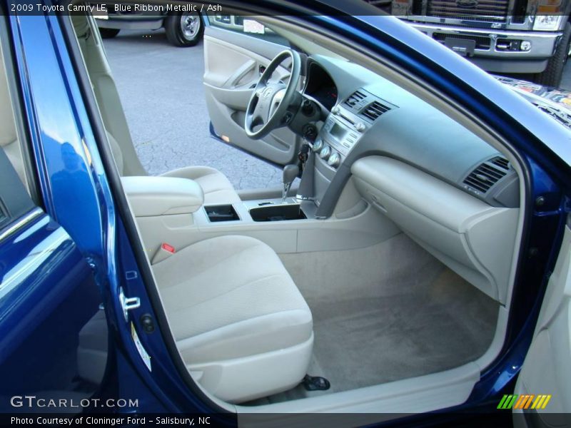 Blue Ribbon Metallic / Ash 2009 Toyota Camry LE