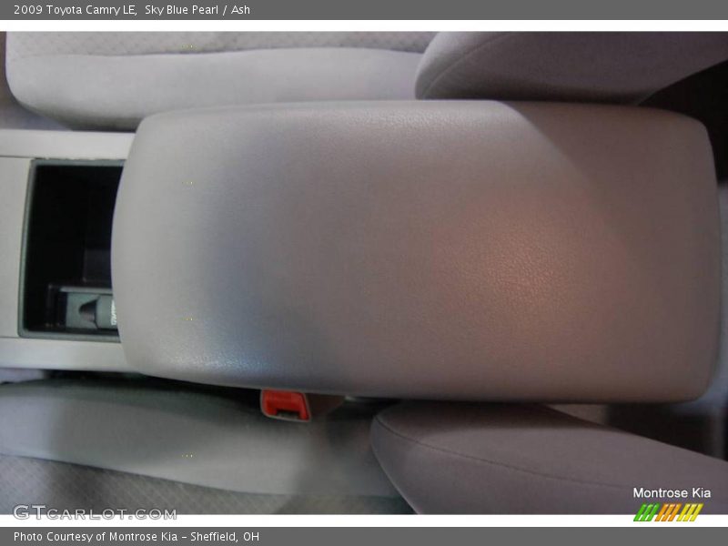 Sky Blue Pearl / Ash 2009 Toyota Camry LE